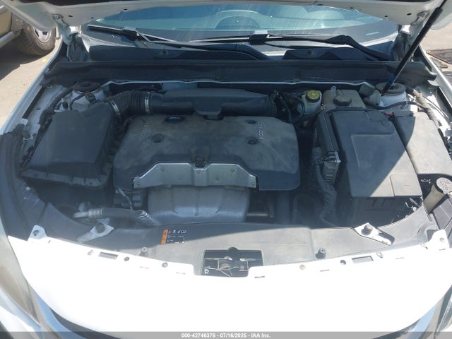 Chevrolet lkw 2015 1G11C5SL6FF117483 Image 10