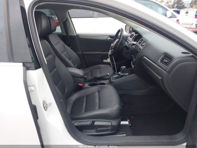 2015 VOLKSWAGEN JETTA 3VWLA7AJ5FM234051 Photo 4