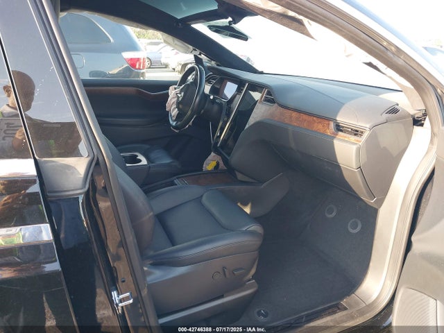 Tesla MODEL X 2020 5YJXCBE21LF283025 Image 5