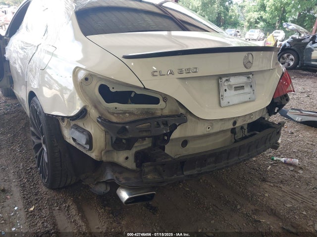Mercedes-Benz CLA-Class 2015 WDDSJ4EB2FN203478 Image 6