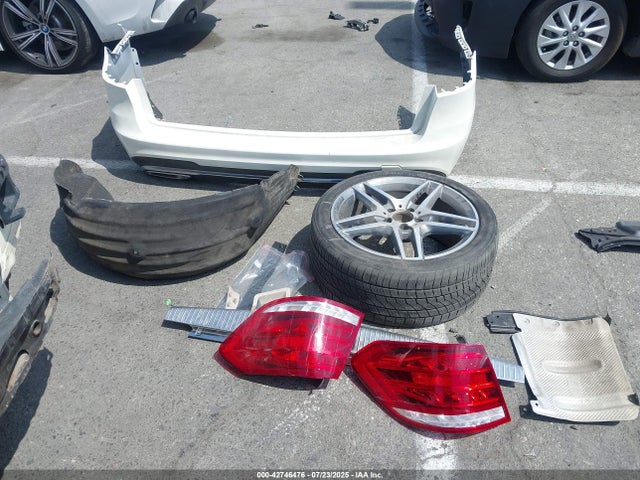 WDDHH8JB9EA790271 Mercedes-Benz 2014