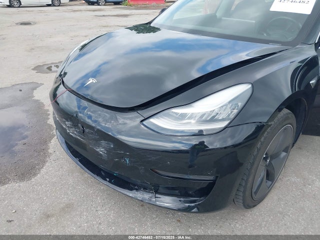2018 TESLA MODEL 3 5YJ3E1EA1JF157058 Photo 5