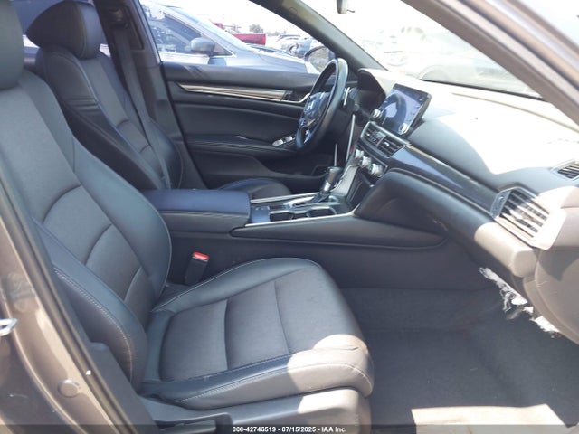 1HGCV1F30JA252916 Honda l15be