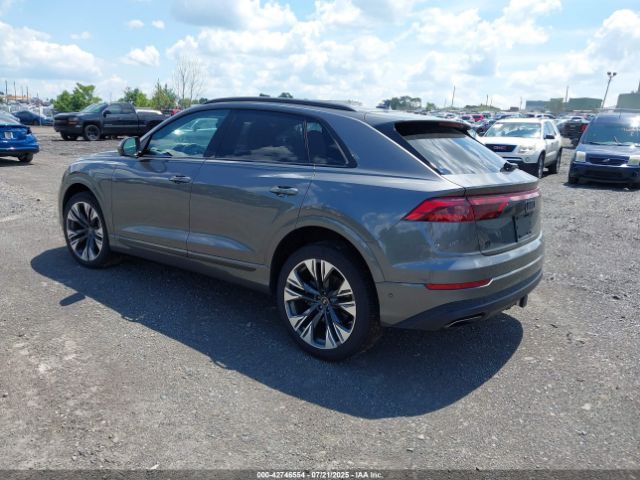 2024 AUDI Q8 WA1BVBF19RD019586 Photo 2