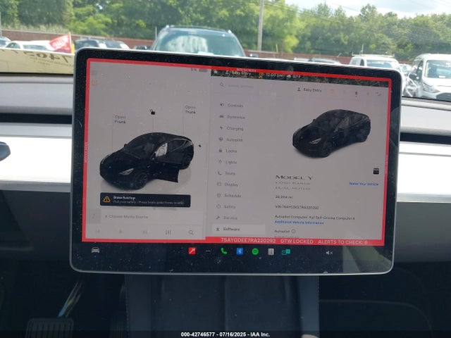 2024 TESLA MODEL Y 7SAYGDEE7RA220292 Photo 6