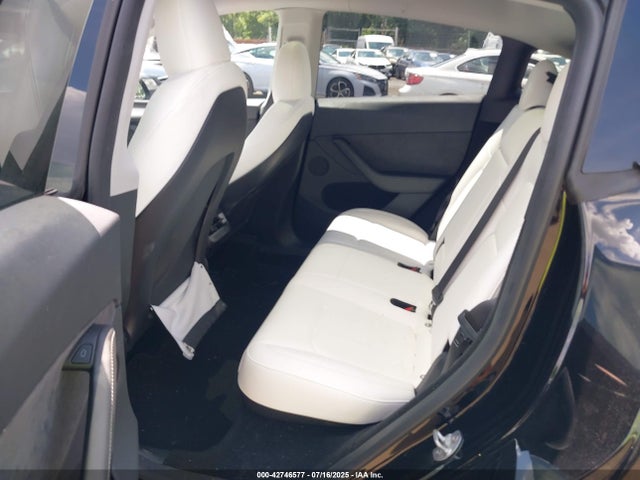 2024 TESLA MODEL Y 7SAYGDEE7RA220292 Photo 7