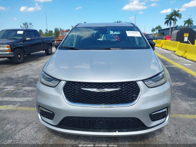 Продаж на аукціоні авто 2024 Chrysler Pacifica Touring L, vin: 2C4RC1BGXRR123323, номер лоту: 42746606