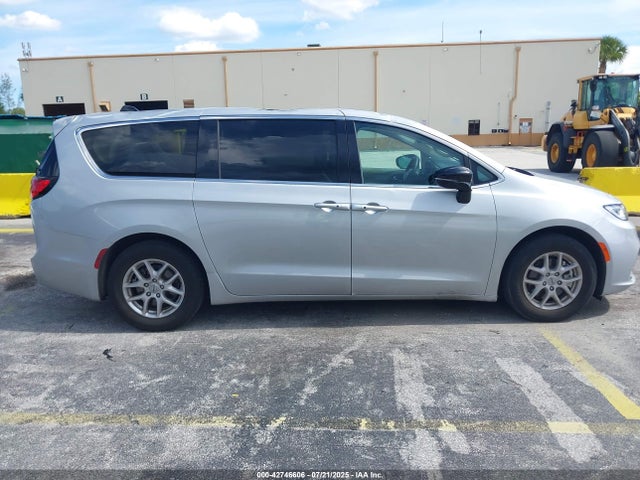 Продаж на аукціоні авто 2024 Chrysler Pacifica Touring L, vin: 2C4RC1BGXRR123323, номер лоту: 42746606