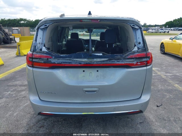 Продаж на аукціоні авто 2024 Chrysler Pacifica Touring L, vin: 2C4RC1BGXRR123323, номер лоту: 42746606