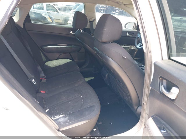 5XXGT4L30KG308242 KIA gdi