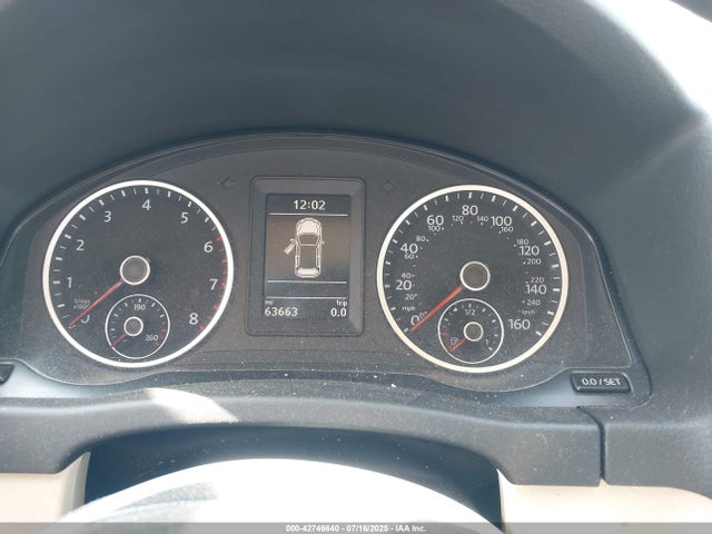 WVGAV7AX4HK032083 Volkswagen 2.0 tsi