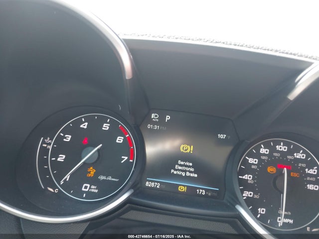 ZARFAEEN5H7552837 Alfa Romeo giulia (952)