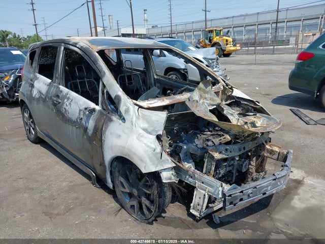 Nissan 2015 2015 3N1CE2CP8FL409283 Image 6