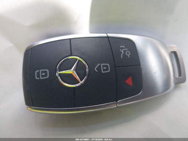 2022 MERCEDES-BENZ CLA 250 COUPE W1K5J4HB4NN288038 Photo 10