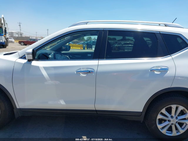 Nissan 2016 2016 KNMAT2MT7GP612483 Image 14