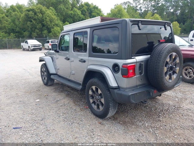 1C4HJXEG7JW123355 Jeep Wrangler