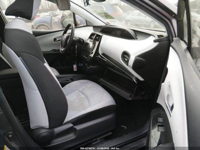 2019 TOYOTA PRIUS JTDKARFU3K3084305 Photo 4
