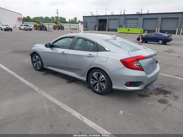 Honda l15b7 2016 19XFC1F71GE024806 Image 3