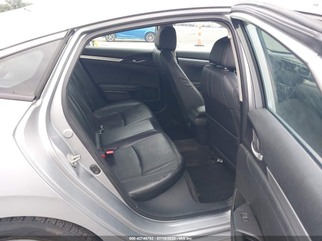 Honda l15b7 2016 19XFC1F71GE024806 Image 8