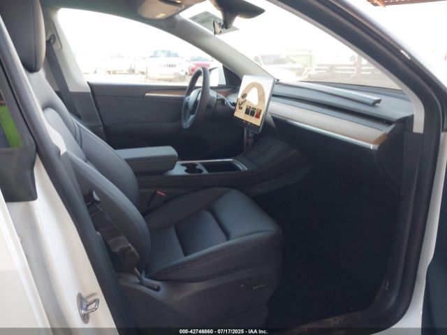 2024 TESLA MODEL Y 7SAYGDEE2RA290122 Photo 4