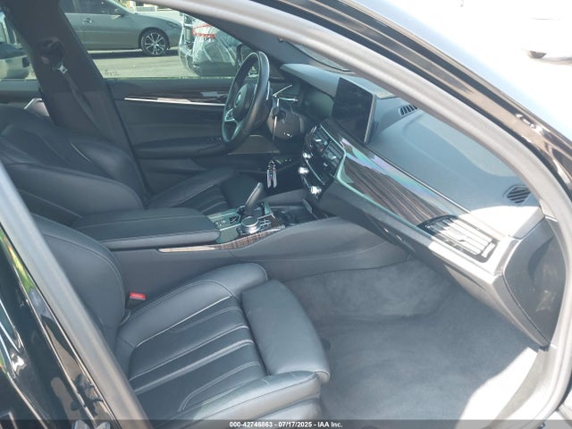 WBA53BJ09MWX33400 BMW 540I