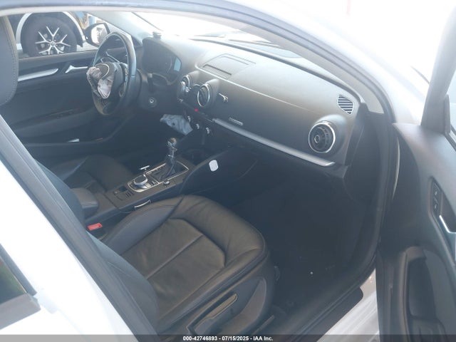2015 AUDI A3 WAUBFGFF4F1134392 Photo 4
