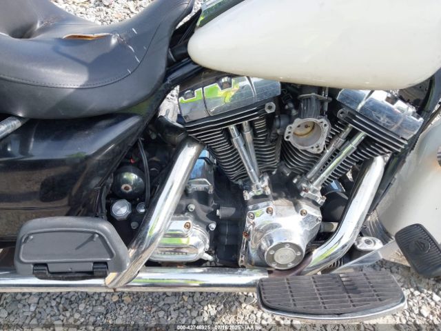 2007 HARLEY-DAVIDSON FLHPI 1HD1FHM117Y716727 Photo 7