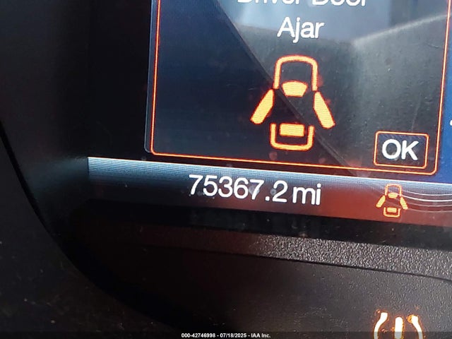 2016 Ford C-max Energi Sel მანქანა იყიდება აუქციონზე, vin: 1FADP5CU7GL114861, აუქციონის ნომერი: 42746998