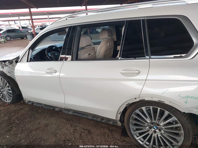 BMW X7 2019 5UXCX4C53KLS37203 Image 15