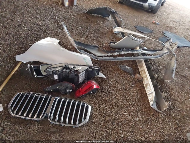 BMW X7 2019 5UXCX4C53KLS37203 Image 12