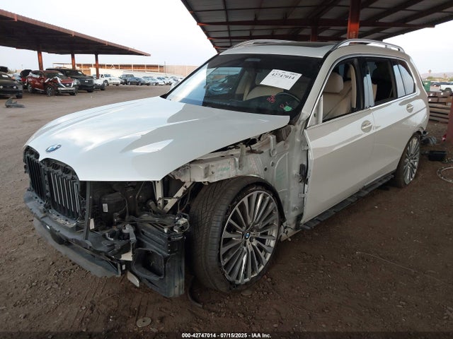 BMW X7 2019 5UXCX4C53KLS37203 Image 2