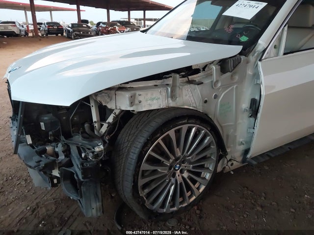 BMW X7 2019 5UXCX4C53KLS37203 Image 6