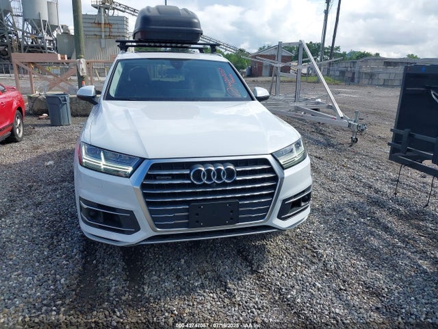 WA1VAAF72JD047581 Audi 2018