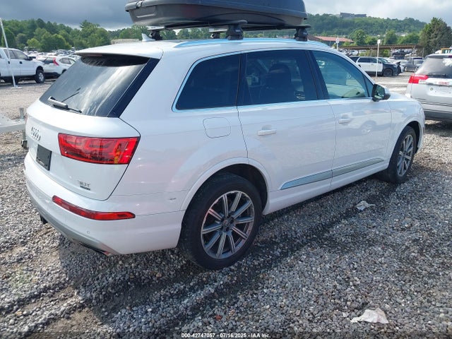 2018 AUDI Q7 WA1VAAF72JD047581 Photo 3