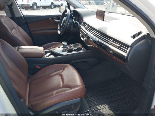 2018 AUDI Q7 WA1VAAF72JD047581 Photo 4