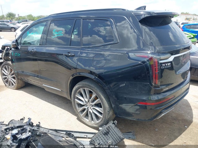 2020 CADILLAC XT6 1GYKPGRS2LZ123746 Photo 2