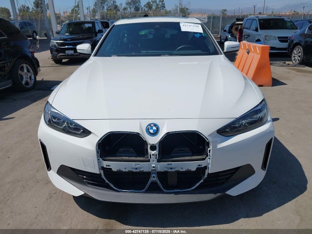BMW I4 2024 WBY83FB05RFT27061 Image 12