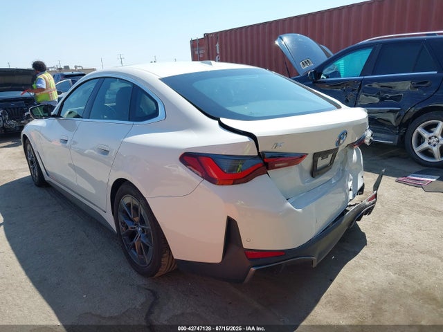 BMW I4 2024 WBY83FB05RFT27061 Image 3