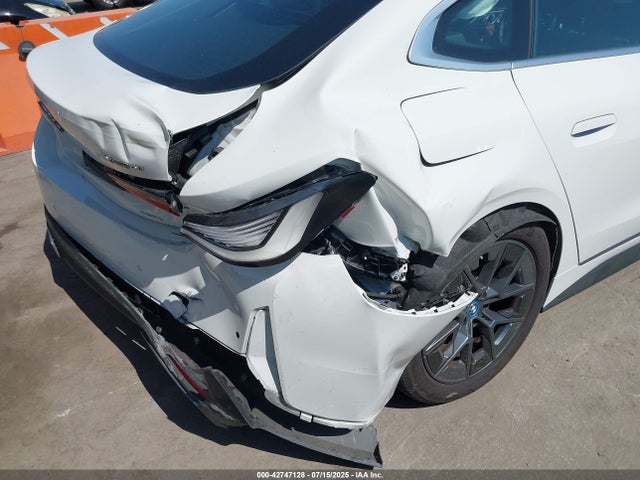 BMW I4 2024 WBY83FB05RFT27061 Image 6
