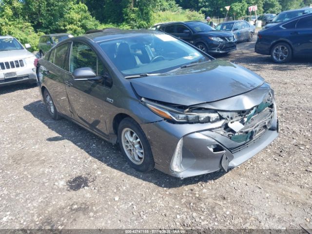 2017 TOYOTA PRIUS PRIME JTDKARFP2H3039357