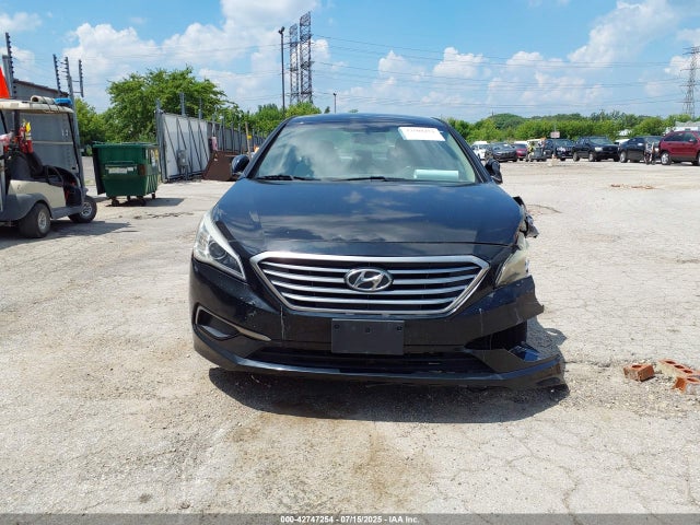 2016 Hyundai Sonata Se მანქანა იყიდება აუქციონზე, vin: 5NPE24AF4GH268976, აუქციონის ნომერი: 42747254