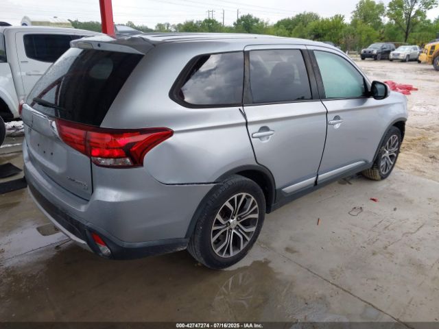 2017 MITSUBISHI OUTLANDER JA4AD3A33HZ024779 Photo 3