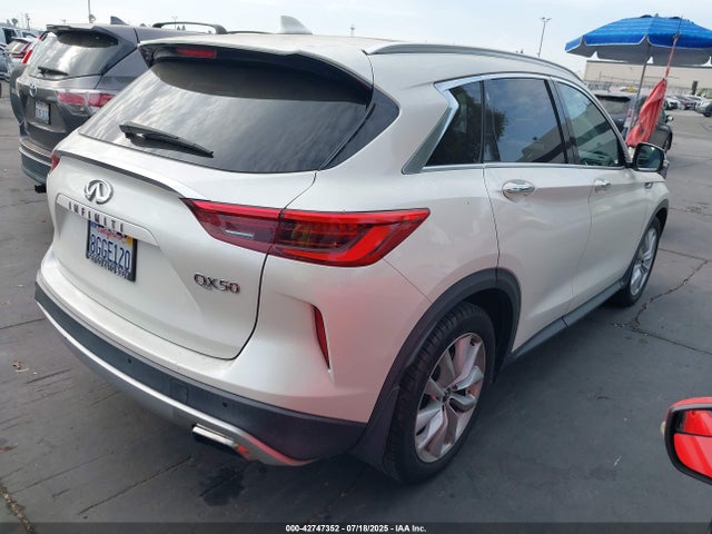 42747352 :رقم المزاد ، 3PCAJ5M10KF127370 vin ، 2019 Infiniti Qx50 Essential مزاد بيع