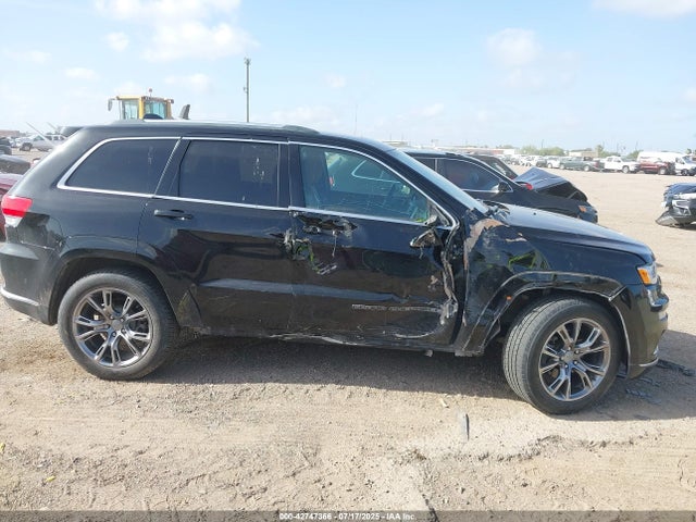 1C4RJEJG8JC216417 Jeep 2018