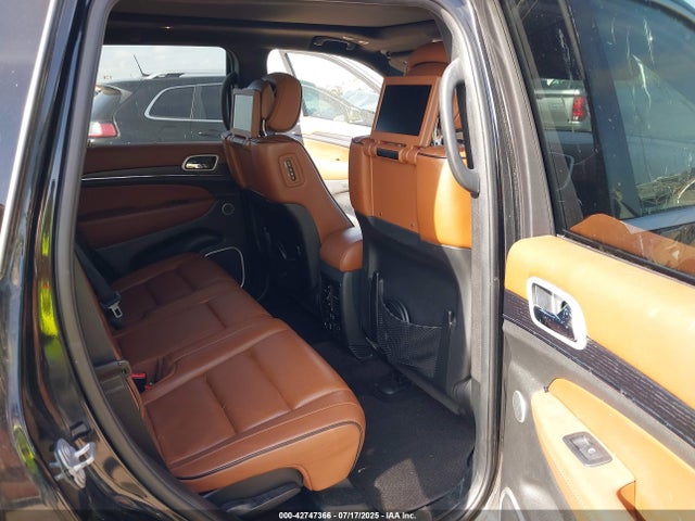 1C4RJEJG8JC216417 Jeep 2018