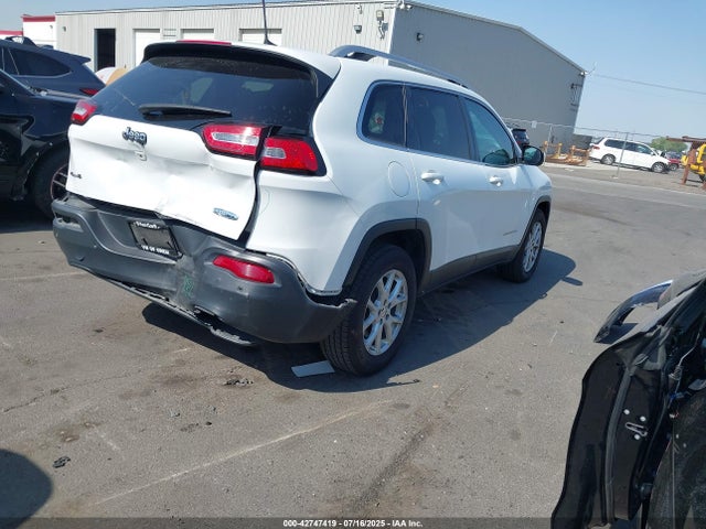 Jeep 2017 2017 1C4PJMCB8HW530483 Image 4