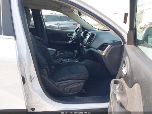 Jeep 2017 2017 1C4PJMCB8HW530483 Image 5