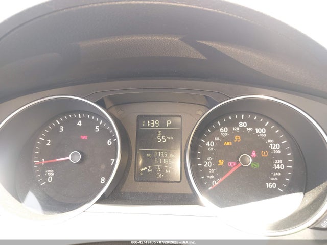 3VWDB7AJXJM236405 Volkswagen 1.4 tsi