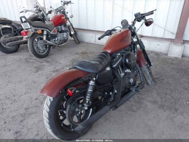 2017 HARLEY-DAVIDSON XL883 1HD4LE214HC426665 Photo 3