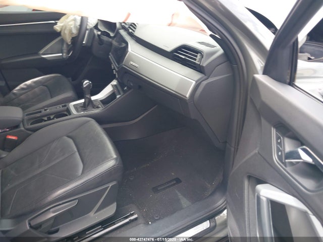 2020 AUDI Q3 WA1DECF34L1078845 Photo 4